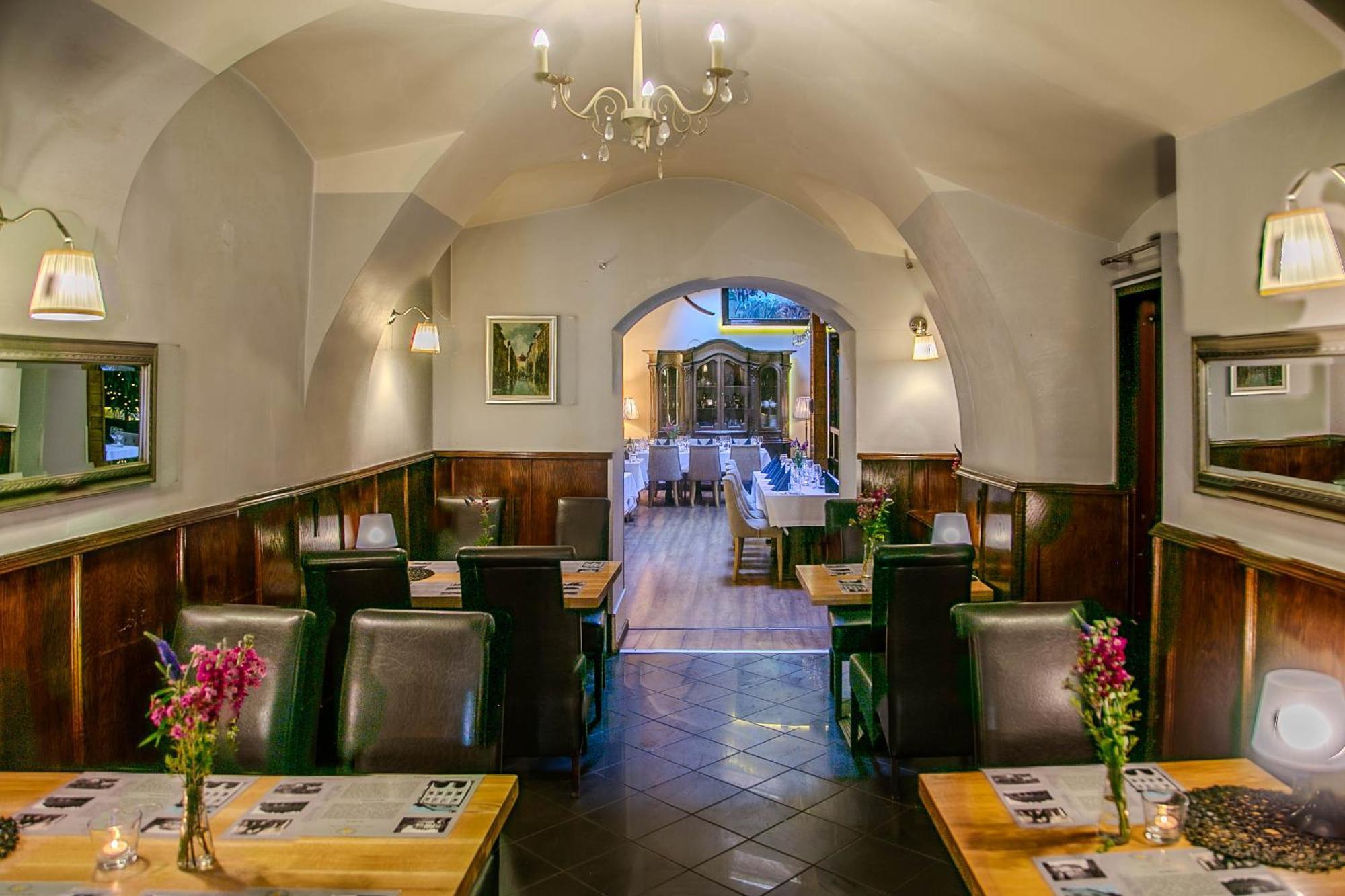 Euro Aparthotel Tarnow Exterior photo